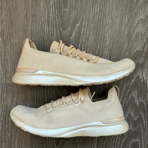 APL Techloom Breeze Sneakers in Ivory - Picture 4 of 6